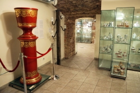 EKSPRESIZSTĀDE "Porcelāns ilustrē vēsturi"